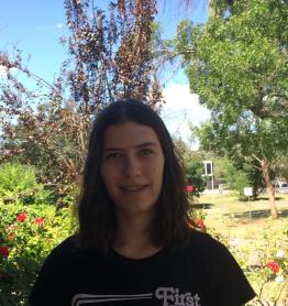 Isabella, Maths tutor in Mount Pleasant, NSW
